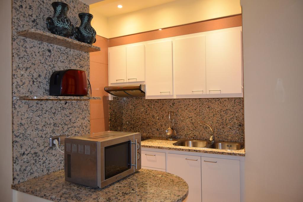 Apartments Historic Χιρόνα Εξωτερικό φωτογραφία