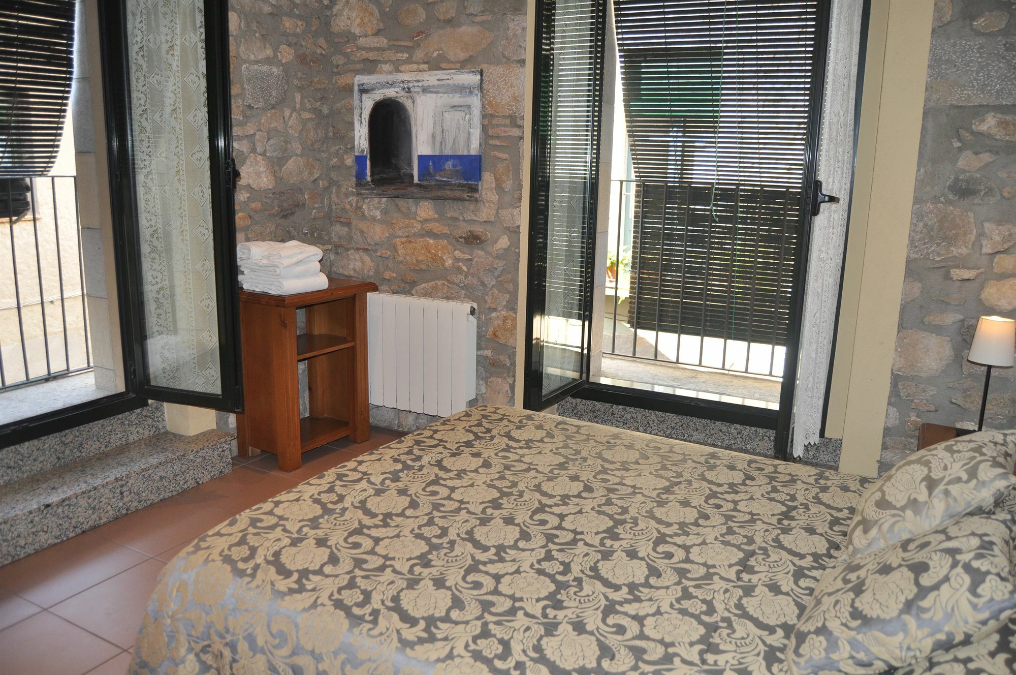 Apartments Historic Χιρόνα Εξωτερικό φωτογραφία